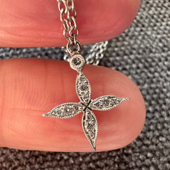Designer CATHY WATERMAN Platinum PT900 & Diamond Star Cross Pendant Necklace - Picture 11 of 13